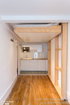 Rénovation d'une studette, mon concept habitation - Côté Maison Ceiling Bed, Tiny Spaces, Tiny House Interior, Tiny Apartment, Tiny Bedroom, Space Saving Furniture, Tiny Living, Small Space Living, Small Living