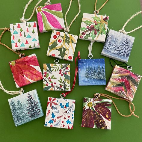 Square Wooden Ornaments Diy, Small Canvas Ornaments, Mini Canvas Ornaments Diy, Square Ornaments Diy, Mini Canvas Christmas Ornaments, Mini Canvas Art Christmas, Mini Canvas Ornaments, Mini Canvas Christmas, Kids Christmas Art