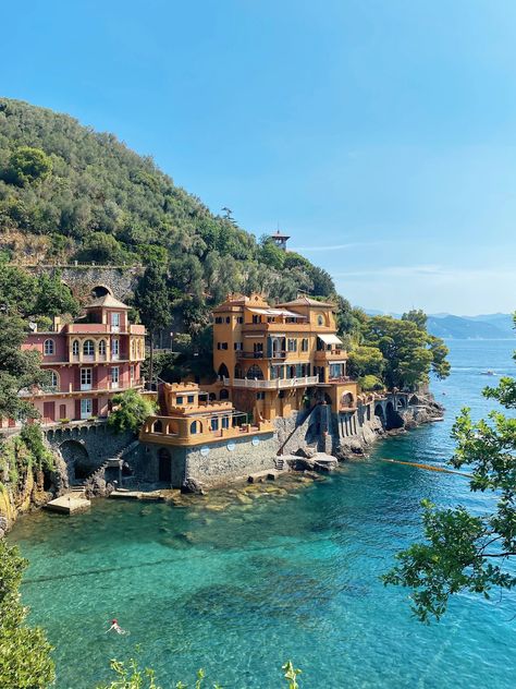 Top 8 Beautiful Beaches in Portofino Italy 2024 Italy Beaches, Portofino Italy, Stay Curious, Europe Itineraries, Asia Travel Guide, Voyage Europe, Tulum Mexico, Europe Travel Guide, South America Travel