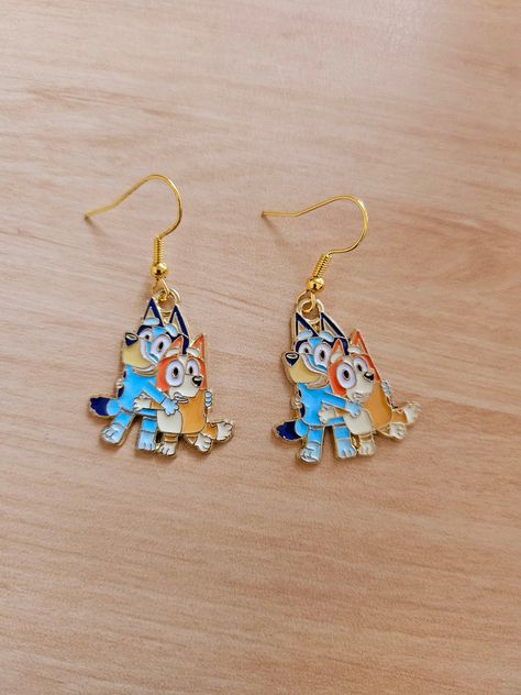 Bluey Earrings! Because everyone loves Bluey! Perler Beads, Halle, Etsy Earrings, Dangle Drop Earrings, How To Find Out, Handmade Items, Arts And Crafts, Australia, Drop Earrings