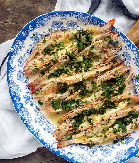 This is the best garlic butterfly prawn recipe ever, the only one you will ever need. Lots of garlic butter sauce to mop up with crusty bread & juicy prawns Butterfly Prawns, Prawn Recipes, Shellfish Recipes, Australian Food, Garlic Butter Sauce, Butter Sauce, Crusty Bread, Garlic Butter, Shrimp Recipes