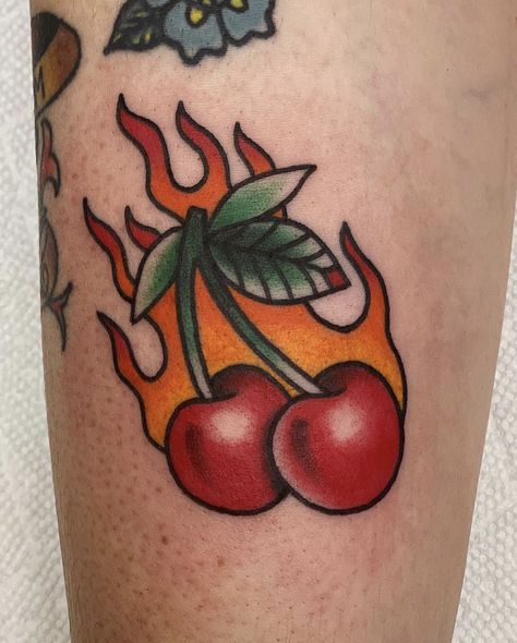 Traditional Style Cherry Tattoo, Traditional Tattoos Cherry, Cherry Tattoo Traditional, Old School Tattoo Leg, Old School Filler Tattoo, Red Traditional Tattoo, Color Flash Tattoo, Old School Color Tattoo, Old School Tattoo Color