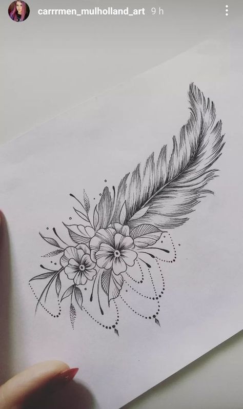 Feather Hip Tattoos, Tattoo Plume, Chest Tattoo Designs Female, Feather Tattoo Black, Black And White Flower Tattoo, Memory Tattoos, Lettering Tattoos, Wrist Tattoo Cover Up, Tattoos Traditional