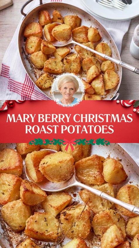 Mary Berry Christmas Roast Potatoes Mary Berry Roast Potatoes, British Christmas Side Dishes, Xmas Side Dishes Christmas Dinners, British Roasted Potatoes, Vegetable Dishes For Christmas, Vegetarian Recipes Christmas, British Christmas Recipes, British Christmas Food, Christmas Potato Side Dishes