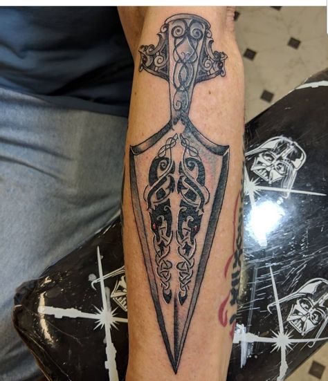 Miss Casey at DNA Tattoos, Churchland Spear Of Odin Tattoo, Viking Spear Tattoo, Spear Tattoo Men, Odins Spear Tattoo, Spear Tattoos, Gungnir Tattoo, Odins Spear, Spear Tattoo, Bicep Tattoo Women