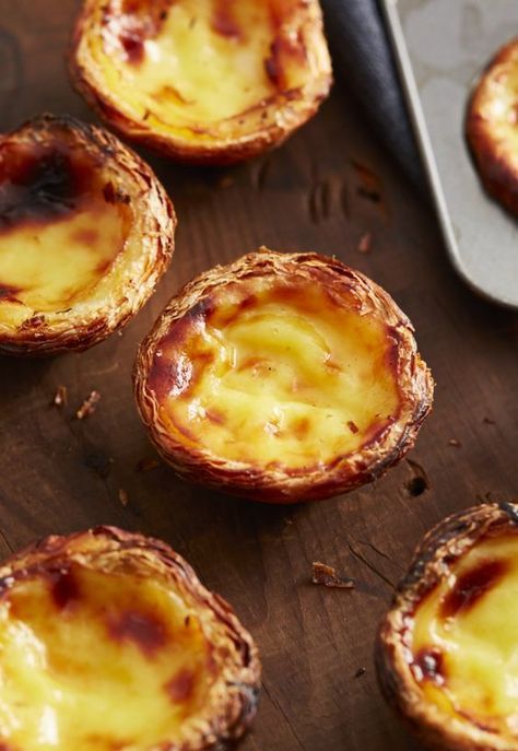 Portuguese Custard Tart Recipe, Portuguese Custard Tarts, Portuguese Tarts, Custard Tarts Recipe, Portuguese Egg Tart, Custard Tarts, Resipi Kek, Tarts Recipe, Portuguese Desserts