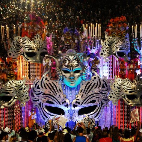 Carnival Float, Rio de Janero, Brazil Carnival Floats, Carnival Decorations, Brazil Carnival, Carnival Themed Party, Celebration Around The World, Caribbean Carnival, Rio Carnival, Carnival Festival, Carnival Themes