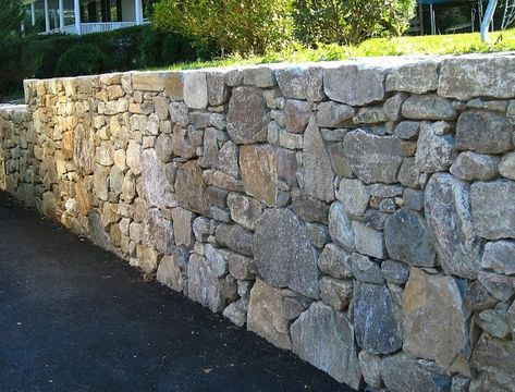 Stone Veneer Cost Stone Walls Garden, Stone Fence, Stone Building, Stone Wall Design, Gabion Wall, Stone Retaining Wall, Wall Aesthetic, Landscaping Retaining Walls, Natural Stone Wall