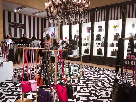 We visited 123-year-old luxury store Henri Bendel the day after it announced it would close signaling the end of an era for retail (LB) The End Of An Era, Shop Work Bench, Sign Board Design, Interior Vintage, End Of An Era, Shop Window Design, Shop Organization, Shop Front Design, Jane Birkin