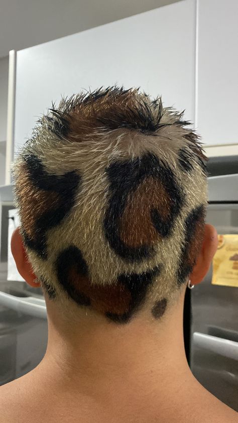 Cheetah Buzzcut, Cheetah Print Hair Men, Bleach Hair Designs Men, Leopard Print Hair Shaved, Leopard Print Buzzcut, Cheetah Print Buzzcut, Leopard Buzzcut, Bleached Buzz Designs, Buzz Cut Design Men