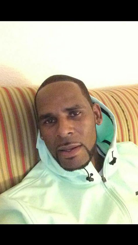 R. Kelly R Kelly Wallpaper, R Kelly Meme, Drinking Memes, R Kelly, Brotherly Love, Kehlani, Collage, Memes, Christmas