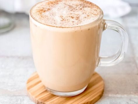 Lavender Latte Recipe, Christmas Drinks Nonalcoholic, Caramel Brulee Latte, Homemade Mocha, Homemade Latte, Oat Milk Latte, Starbucks Peppermint Mocha, Cinnamon Dolce Latte, Bubble Tea Recipe