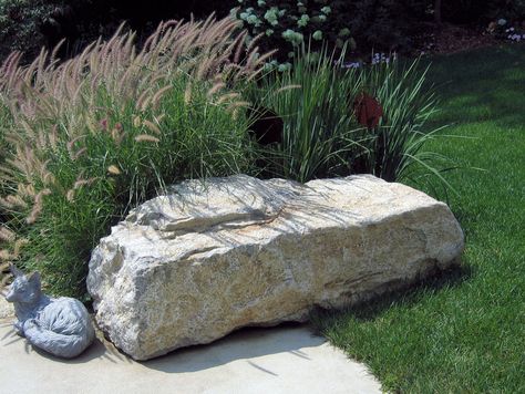 Natural stone sitting rock. Landscape Design Diy, Boulder Garden, Mailbox Landscaping, Landscaping With Boulders, Grasses Landscaping, Landscaping With Large Rocks, Grasses Garden, Rock Garden Landscaping, Design Landscape