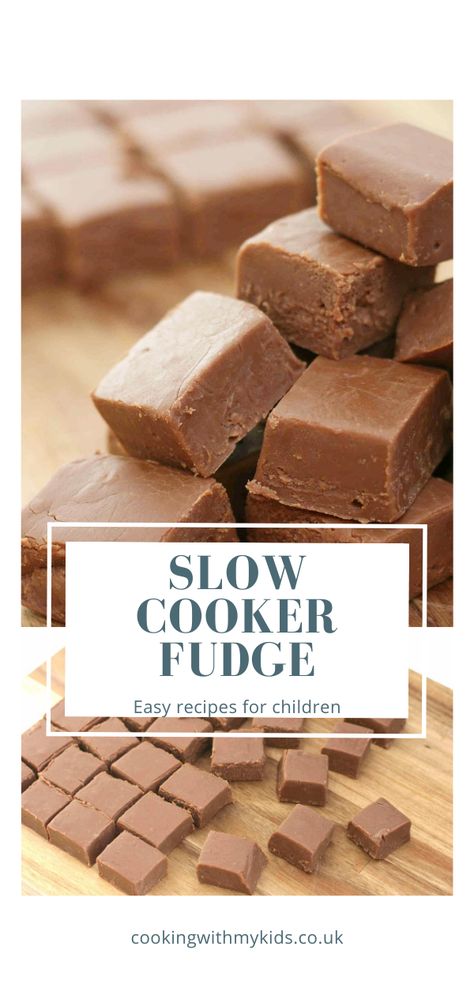 Crockpot Fudge, Chocolate Condensed Milk, Vanilla Fudge Recipes, Crockpot Candy Recipes, Slow Cooker Fudge, Homemade Fudge Recipes, Slow Cooker Recipes Dessert, Vegan Slow Cooker, Vanilla Fudge