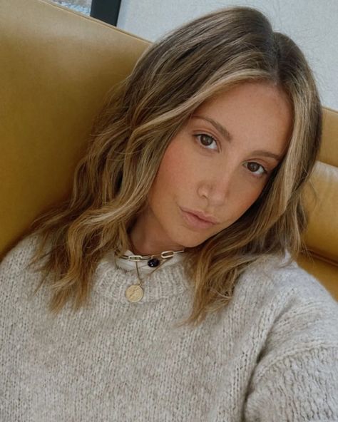 Ashley Tisdale Drops Her Skin-Care Routine | Glamour Ashley Tisdale Hair, Vitamin C Face Wash, Products For Sensitive Skin, Joanna Vargas, Essential Products, Ashley Tisdale, Acne Spots, Face Hydration, Y2k Fashion