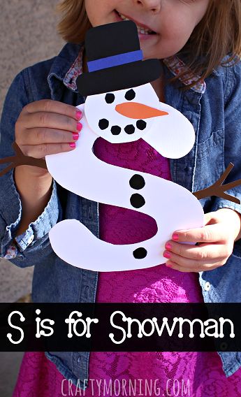 S is for Snowman Winter Craft for Kids #Christmas #Alphabet art project | CraftyMorning.com S Is For Snowman, Letter S Crafts, Preschool Letter Crafts, Abc Crafts, Morning Winter, Crafty Morning, January Crafts, Preschool Projects, Kindergarten Fun