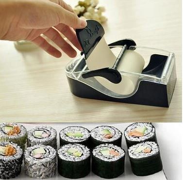 Express$ Household Gadget Tools Perfect Sushi Roll Easy Maker DIY Onigiri Roll Tool Sushi Roller * Click image for more details. (This is an affiliate link) #KitchenGadgetsEquipmentAccessories Sushi Machine, Homemade Sushi Rolls, Telur Gulung, Kitchen Molds, Make Sushi, Pembuat Roti, Healthy Homemade Snacks, Easy Sushi, Diy Sushi