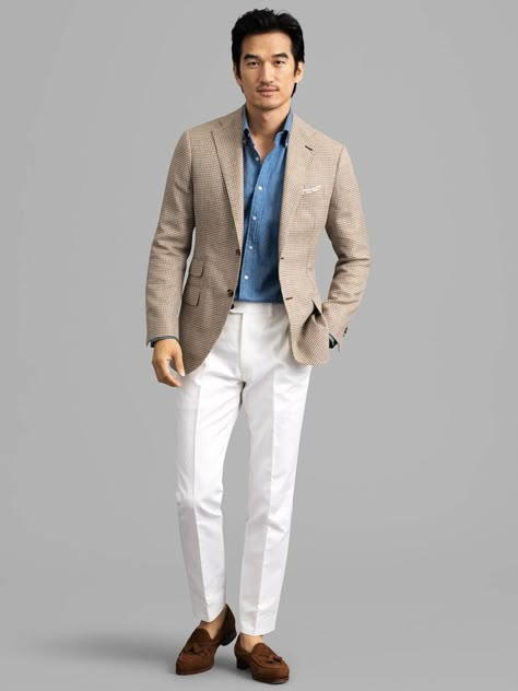 Semi-formal Linen Sport Coat With Suit Collar, Semi-formal Linen Sport Coat, Beige Single-breasted Sport Coat For Business Casual, Dubai Men Outfit, Formal Single-breasted Linen Sport Coat, Elegant Single-breasted Linen Sport Coat, Linen Jacket Outfit, Men Fashion Suit, White Pants Men