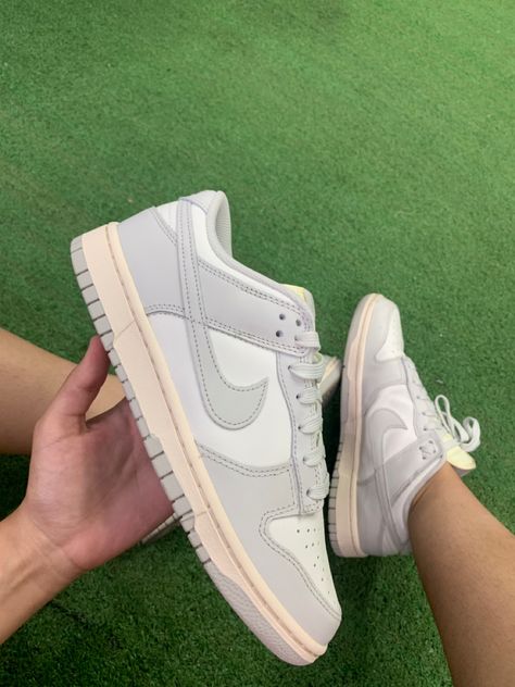 Nike Dunk Low Light Bone, Dunk Low Light Bone, Shoes Store, Sb Dunk Low, Shoe Inspo, Sb Dunk, School Fits, Nike Dunk Low, Dunk Low