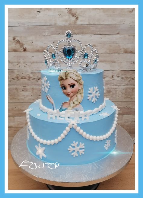 Elsa Bday Cake, Elsa Princess Cake, Elsa And Anna Cakes, Elsa Cakes Birthday, Frozen Cake Simple, Elsa Birthday Cake Frozen, Anna Elsa Cake Design, Frozen Cake Design, Simple Frozen Birthday Cake