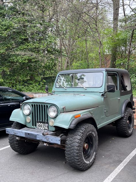 Old Jeep Aesthetic, Sage Green Jeep Wrangler, Sage Green Jeep, Aesthetic Jeep, Green Jeep Wrangler, Green Jeep, Vintage Jeep, Old Jeep, Jeep Cj5