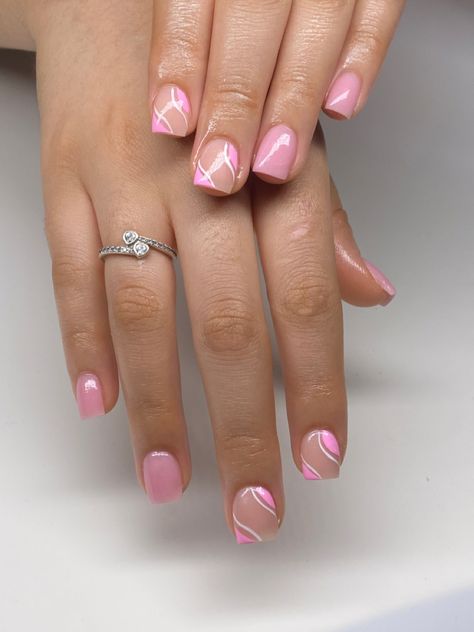 Short Square Gel Nails Designs, Cute Acrylic Short Nails Ideas, Gel Nails Extra Short, Gel Manicure Ideas For Short Nails Summer Art Designs, Nails For Daycare Worker, Cute Short Mommy Nails, Short Short Nails Gel, Nails For Moms Simple Short, Nail Idea For Short Natural Nails