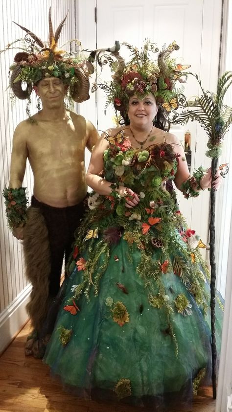 Witches ball Galveston Spring Season Costume, Dryad Costume, Garden Gnomes Costume, Mother Nature Costume, Net Bed, Witches Ball, Gnome Costume, Mushroom Costume, Fancy Dress Competition