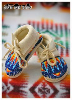 Beaded Baby Moccasins, Baby Moccasin Pattern, Baby Mocs, Moccasin Pattern, Leather Baby Moccasins, Beaded Moccasins, Deer Hide, White Deer, Beadwork Designs