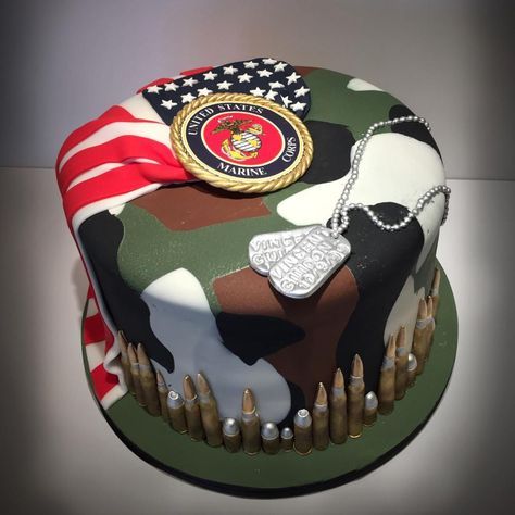 Veteran Cake Ideas, Marine Corp Cake Ideas, Marine Birthday Cake, Marine Corps Birthday Cake, Marine Cake Ideas, Flag Birthday Cake, Marine Corps Cake, Grooms Cake Tables, Marine Party