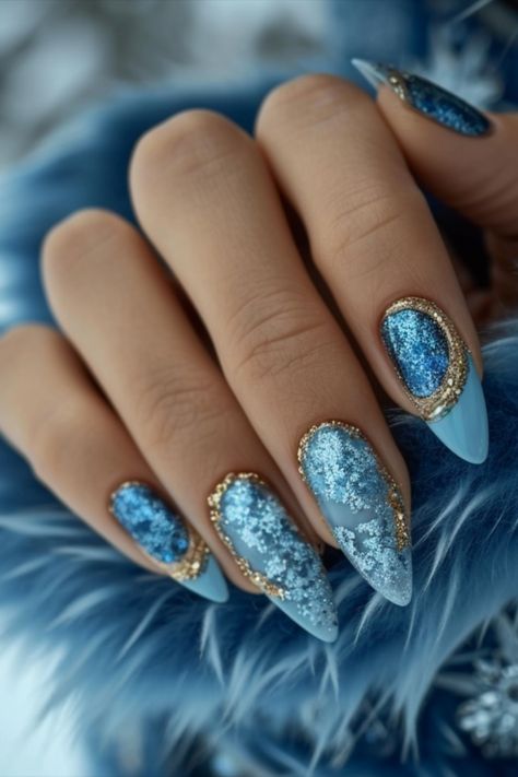 Ice Blue Nails Blue Nails Winter Sparkle, Blue Ice Nails, Ice Nails Designs, Ice Blue Nails, Ice Nails, Frozen Nails, Star Nail Designs, Navy Blue Nails, Winter Sparkle