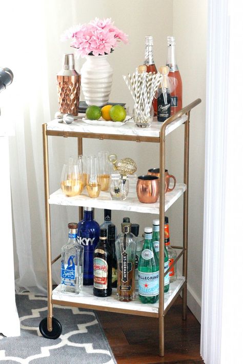 DIY | Marble and Gold Bar Cart (for under $10!) Ikea Hack! Ikea Bar Cart, Apartment Bar, Ikea Bar, Diy Home Decor For Apartments, Diy Bar Cart, Bar Mini, Kitchen Ikea, Apartment Hacks, Diy Marble