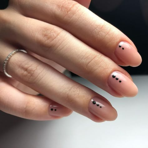 Nail Gel Design, Simple Gel Nail Designs, Black Dot Nails, Dot Nail Designs, Natural Nail Designs, Dot Nail Art, Simple Gel Nails, Minimal Nails, Nail Design Ideas