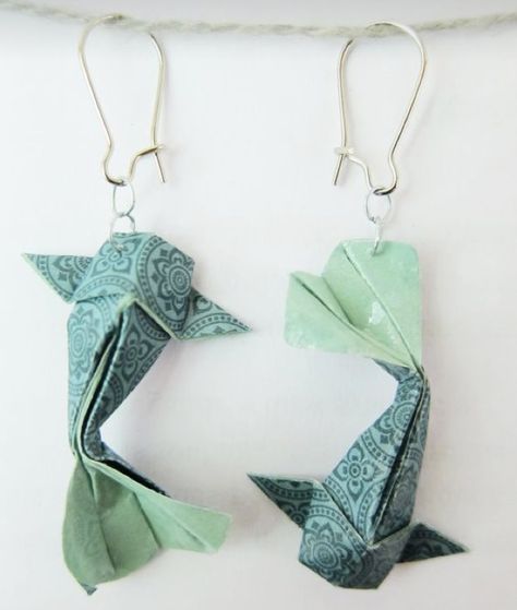 Origami Jewelry Diy, Origami Earrings, Paper Jewellery, Ap Studio Art, Origami Jewelry, Instruções Origami, Carpe Koi, Diy Bijoux, Craft Club