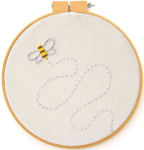 25 Easy Embroidery Projects For Beginners With Free Patterns are just what you need to get started with this fun craft. Tons of beginner cross stitch patterns on this list that result in beautiful wall hangings and samplers! #embroidery #crossstitch #embroiderypattern #hobby #embroideryfloss Embroidery Projects For Beginners, Free Embroidery Patterns Machine, Bird Embroidery Pattern, Rose Embroidery Pattern, Stem Stitch, Hand Embroidery Patterns Free, Crewel Embroidery Kits, Easy Embroidery, Bee Embroidery