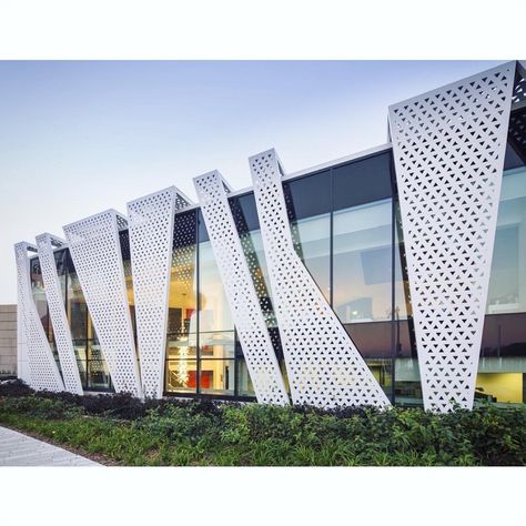 Revival of the Casino of Montreal by Menkes Shooner Dagenais Le Tourneux +Provencher Roy Architectes, Montreal, Canada Metal Panels Facade, Aluminum Facade, Perforated Metal Panel, Mall Facade, Modern Offices, Cladding Design, Modern Architecture Interior, Metal Facade, Facade Cladding