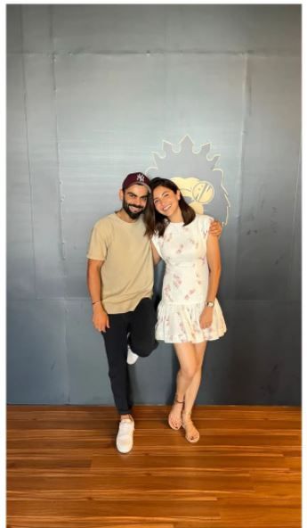 Power couple, Virat Kohli and Anushka Sharma never leave a chance to make our hearts swoon over them with their loved-filled social media posts with each other. They have been redefining couple goals, leaving us in awe of them. Virat and Anushka love spending time with each other, and being avid social media user, share glimpses from the same on their respective IG handles. Now, Virat shared a video from his workout session with his wife, Anushka. 
 
 Anushka Sharma had turned a year old Virat Kohli Daughter, Virat Kohli Wife, Anushka Sharma And Virat Kohli, Virat Kohli Anushka Sharma, Virat Kohli And Anushka Sharma, Anushka Pics, Kohli Anushka, Kohli Hairstyle, Kohli Virat