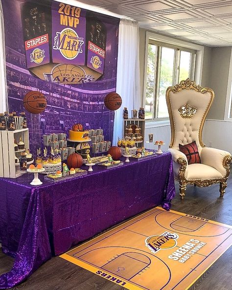 Kobe Bryant Party Ideas, Kobe Birthday Theme, Backyard Birthday Decor, Kobe Bryant Birthday Theme, Lakers Birthday Party, Kobe Bryant Birthday, Lakers Party, 23rd Birthday Decorations, Basketball Theme Birthday