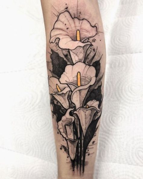 Wildflowers Tattoo, Tattoo Feather, Lillies Tattoo, Lily Tattoo Design, Lily Flower Tattoos, Plant Tattoo, Lily Tattoo, Floral Tattoo Design, Feather Flower