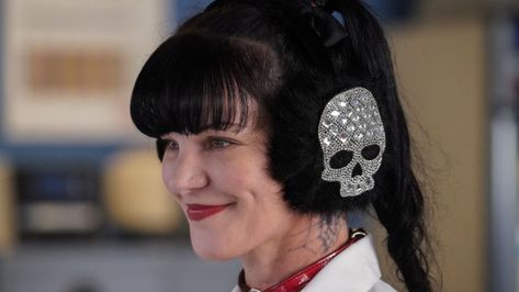 Pauley Perrette on Abby’s Nostalgic ‘NCIS’ Exit & What’s Next (Maybe a Sitcom?) – TV Insider Abby Ncis, Pauley Perette, Timothy Mcgee, Ncis Abby, Ncis Stars, Abby Sciuto, Katrina Law, Emily Watson, Sean Murray