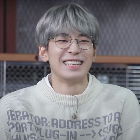 seventeen wonwoo cute icon Wonwoo Cute Icon, Smile Icon, Smile Wallpaper, Cute Icon, Seventeen Wonwoo, Grown Man, Smile Face, Cute Icons, The Cutest