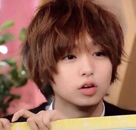 Kei Inoo, Jojo Pose, Japanese Man, Inoo Kei, Asian Short Hair, Hair Inspiration Short, Japanese Hairstyle, Body Reference Poses, Cute Asian Guys