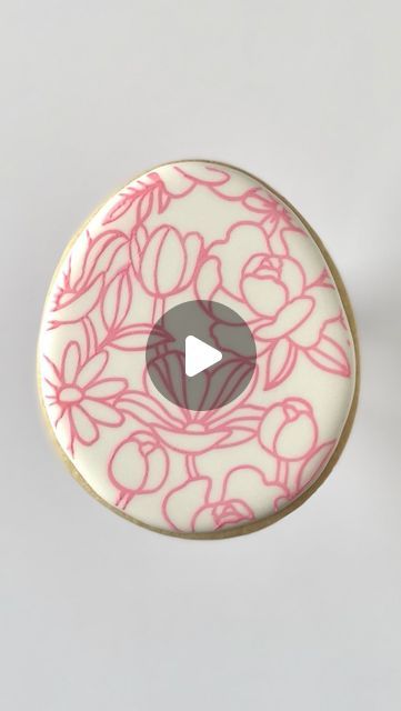 Spring Cookies Decorated, Easter Cookies Decorated, Ginger Chutney, Icing Ideas, Floral Stencil, Spring Cookies, Easter Floral, Creative Cookies, Cookie Stencils