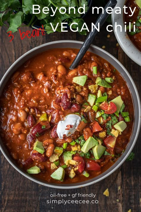 No Meat Chili Recipe, Vegan Weeknight Meals, Easy Vegan Chili, Best Vegan Chili, Vegan Chili Recipe, Meat Chili, Vegetarian Chili Recipe, Fall Vegan Recipes, Vegan Sushi