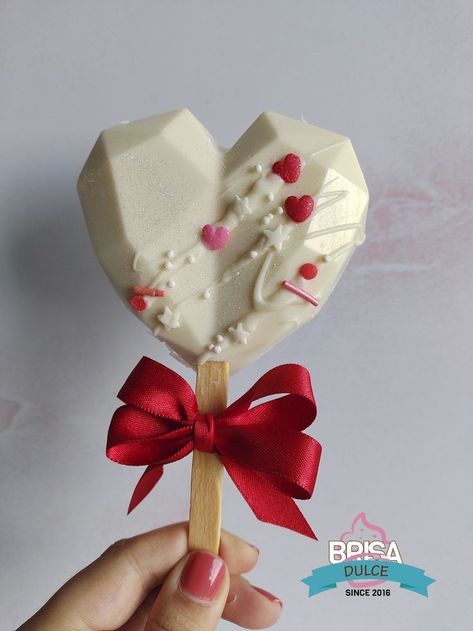 Dulces San Valentin Ideas, Cake Pops San Valentin, Postres Para San Valentin Ideas, Ideas San Valentin Reposteria, Ideas Amor Y Amistad, Ideas Para Amor Y Amistad, Ideas Para Vender En San Valentin, San Valentin Ideas Para Vender, Ideas San Valentin