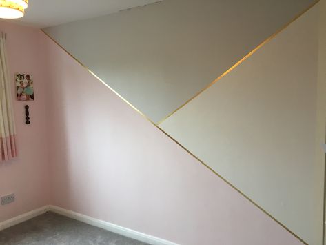 Wall Panels Ideas, Pink Accent Walls, Gold Washi Tape, Feature Wall Bedroom, Girl Bedroom Walls, Room Wall Painting, Bedroom Wall Designs, Kids Bedroom Designs, Bedroom Wall Paint