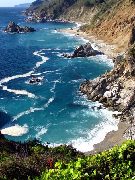 https://flic.kr/p/9myDoB | California Coast | Big Sur, CA Heart In Nature, Beach Art Painting, Coast Line, Pictures Of Animals, California Mountains, Awesome Nature, Big Sur California, California Travel Road Trips, Ocean Scenes