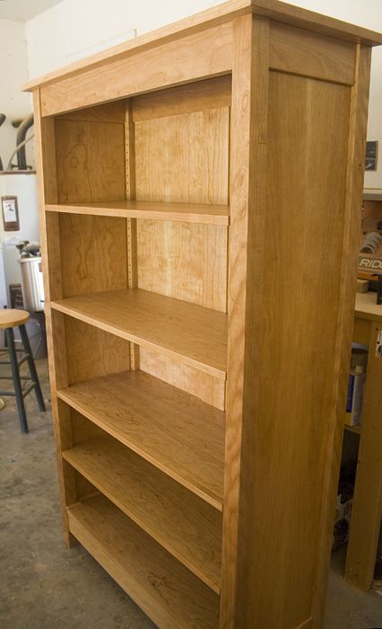 Cherry Bookcase - Reader's Gallery - Fine Woodworking Cherry Bookcase, Bookcase Plans, Mission Style Furniture, Woodworking Shop Layout, Woodworking Bed, Woodworking Logo, Bookcase Design, Woodworking Books, Router Woodworking