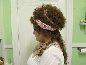 18th Century Hairstyles, 18th Century Hair, Frizzy Curls, Historical Hairstyles, Styling Mousse, Victorian Hairstyles, Wig Styling, 18th Century Fashion, Beautiful Costumes