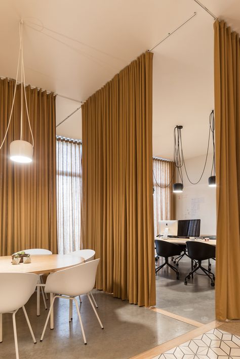 Gallery of Curtains as Room Dividers: Towards a Fluid and Adaptable Architecture - 4 Curtains As Room Dividers, Curtain Divider, Curtain Room Divider, Office Curtains, Curtain Partition, Space Dividers, Room Divider Curtain, Curtain Room, Design Del Prodotto