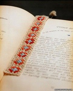 Bracelet Crochet, Crochet Blocks, Crochet Bookmarks, Crochet Books, Yarn Projects, Crochet Squares, Love Crochet, Granny Squares, Thread Crochet